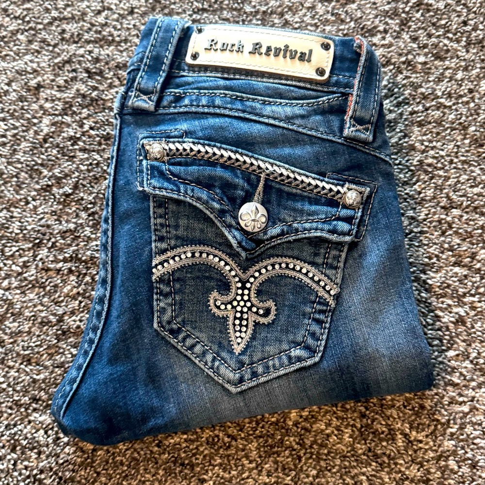 Excellent condition Sasha size 24 skinny Rock Revivals